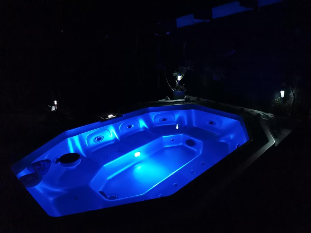 סן-פרנסואה Bungalow La Perle - Jacuzzi - Piscine מראה חיצוני תמונה