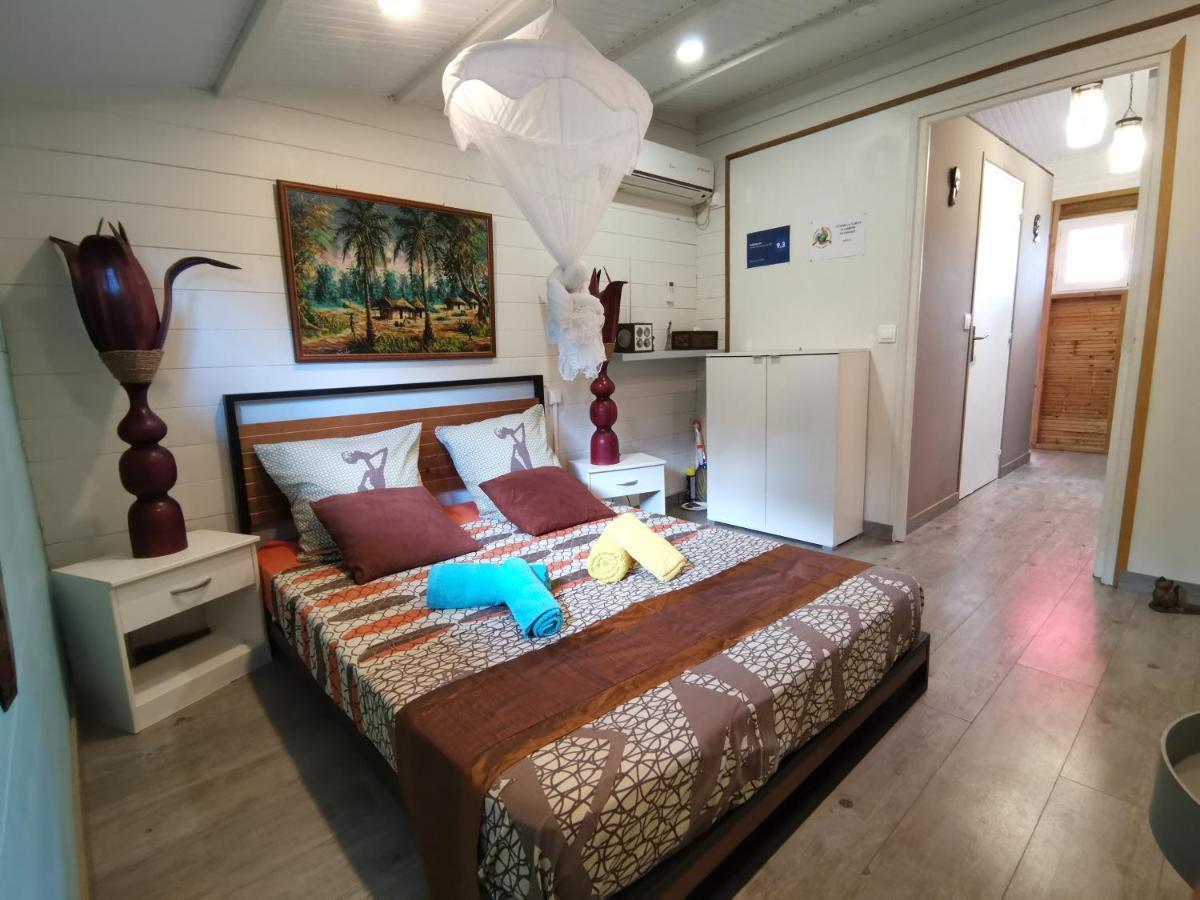 סן-פרנסואה Bungalow La Perle - Jacuzzi - Piscine מראה חיצוני תמונה
