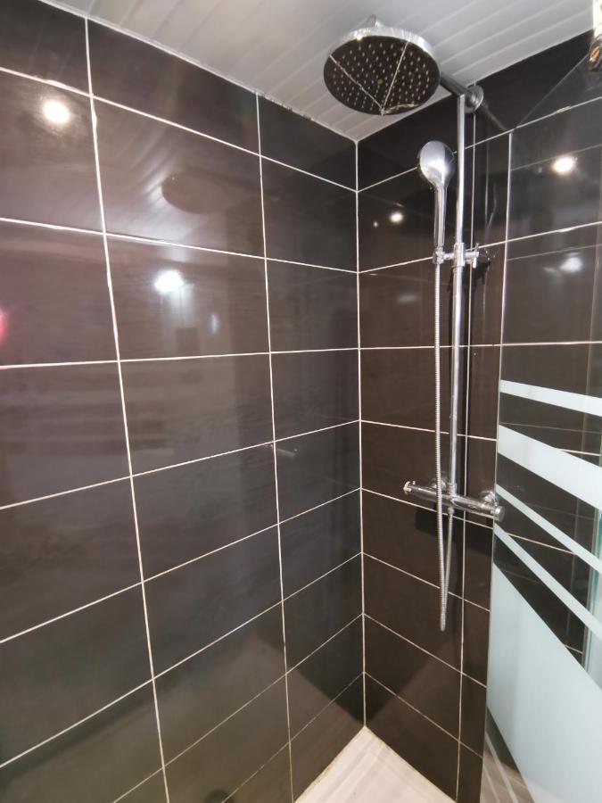סן-פרנסואה Bungalow La Perle - Jacuzzi - Piscine מראה חיצוני תמונה